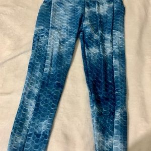 Blue tiktok leggings